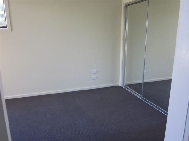 28/27-29 Golden Grove, Springvale VIC 3171