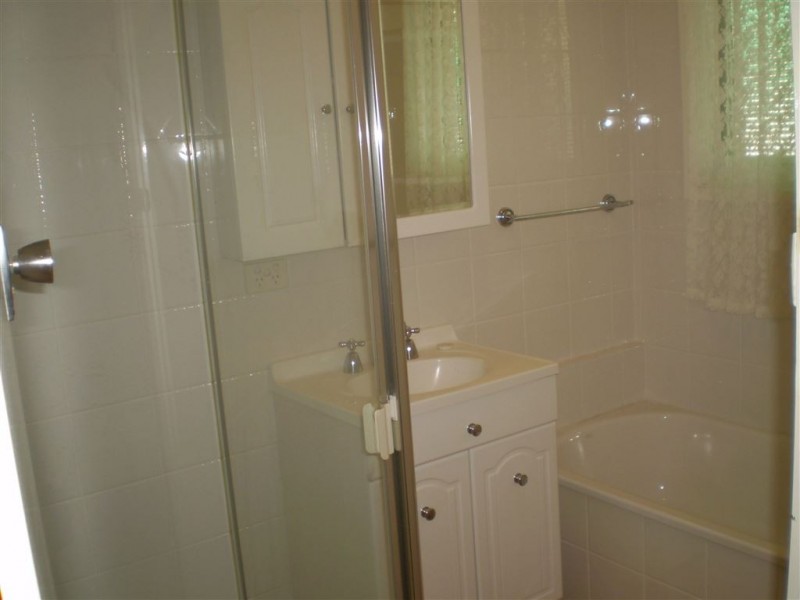 1/17 Barringun Crescent, Clayton South VIC 3169