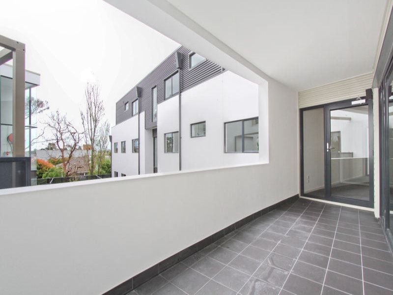 16/24-26 Burton Avenue, Clayton VIC 3168