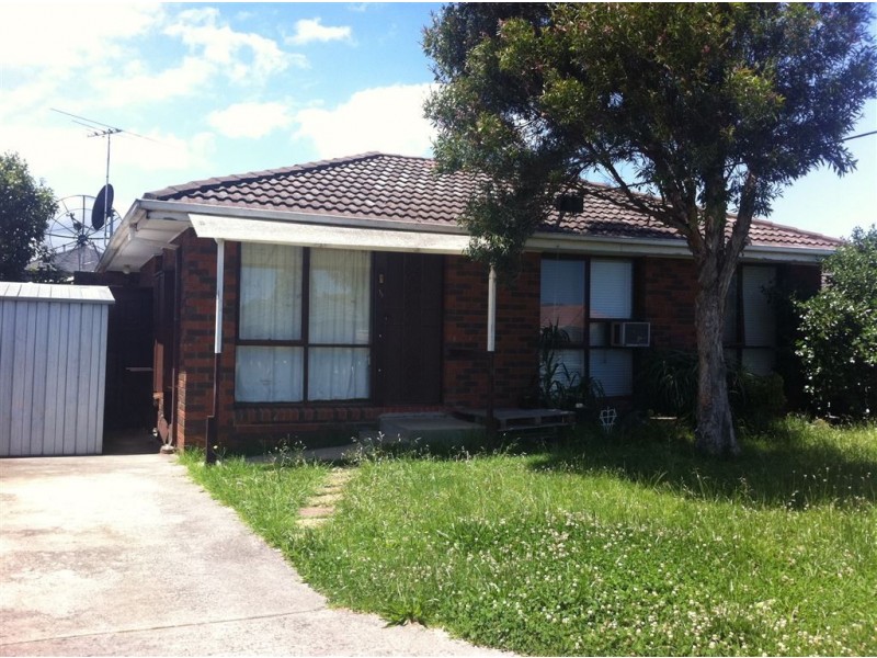 1/2 Moore Avenue, Clayton South VIC 3169