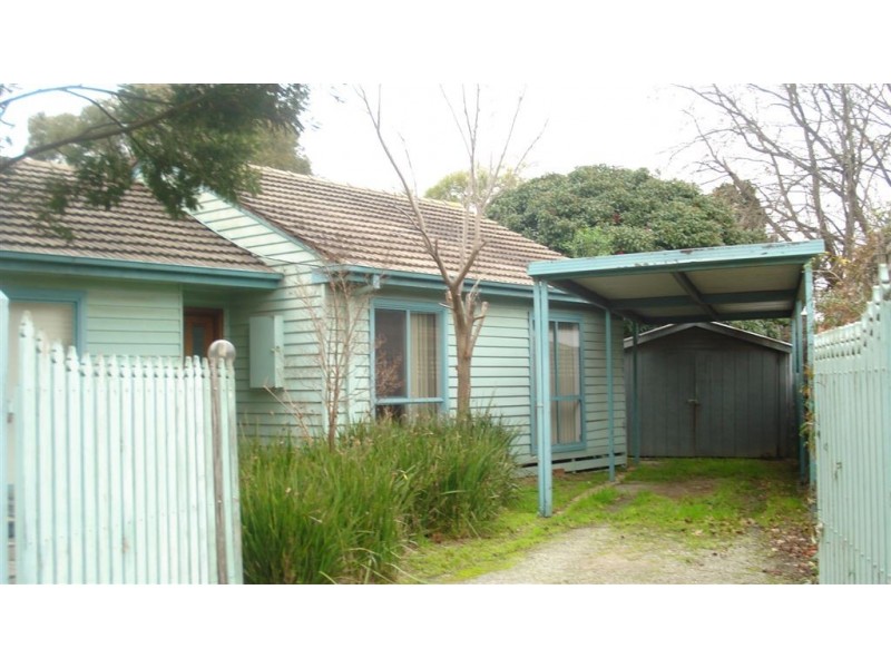 7 Cambro Road, Clayton VIC 3168