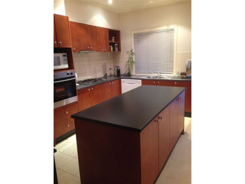 18 Parklane Way, Rowville VIC 3178