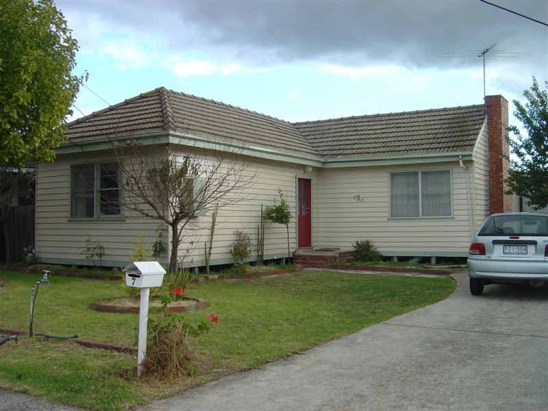 7 Frank Avenue, Clayton South VIC 3169