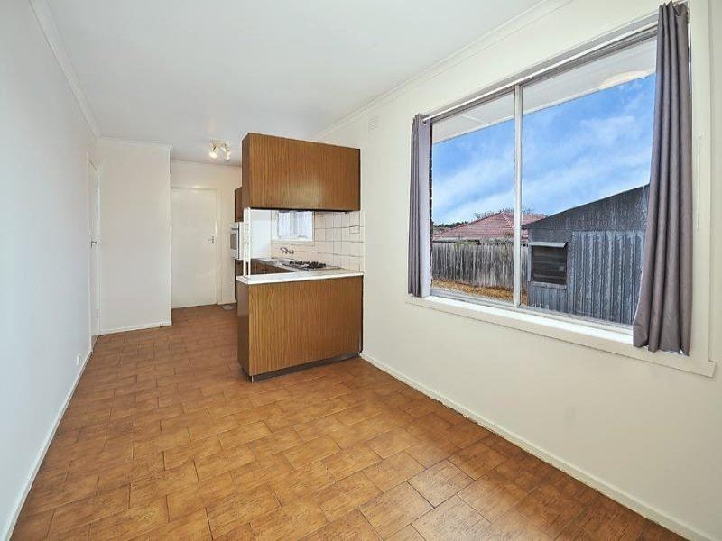 32 Monash Crescent, Clayton South VIC 3169