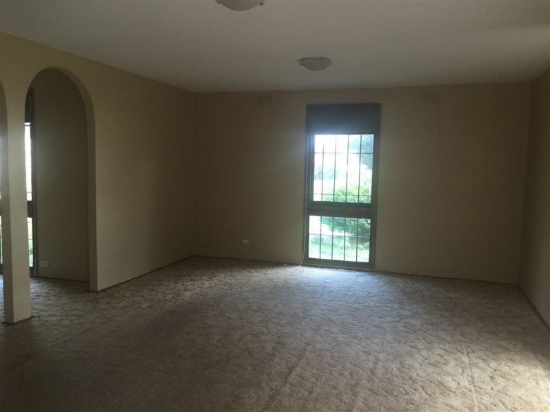 2 Bushland Avenue, Clarinda VIC 3169