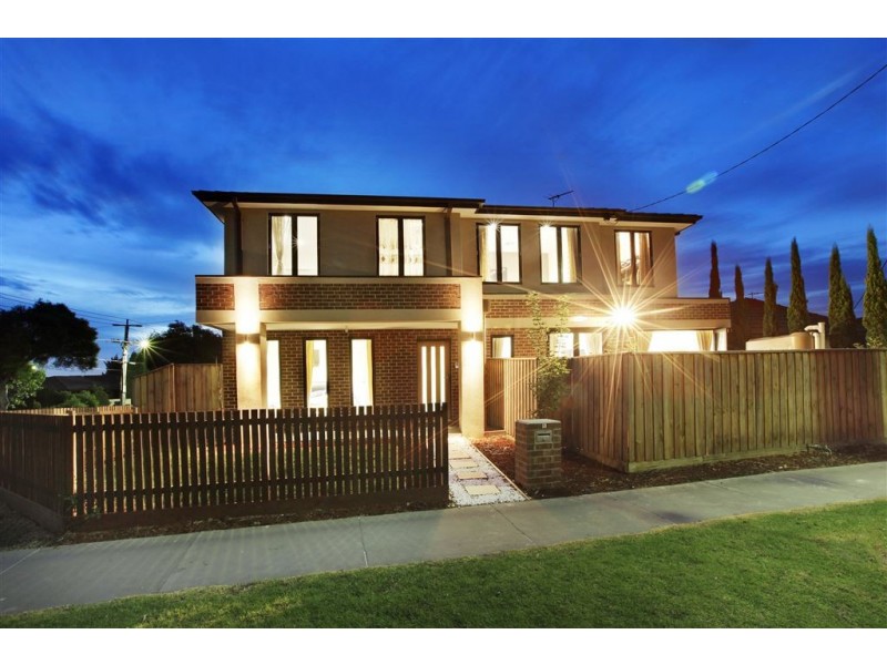 1 Frank Avenue, Clayton South VIC 3169