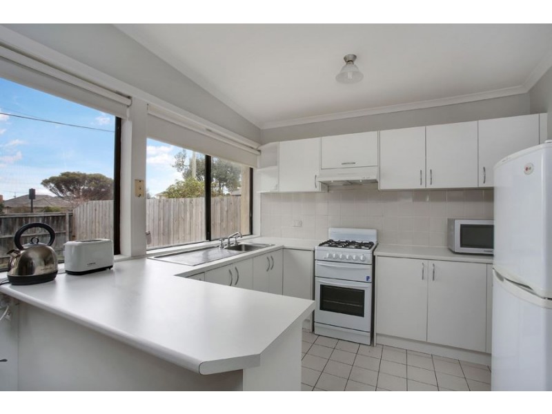 1/18 Evelyn Street, Clayton VIC 3168