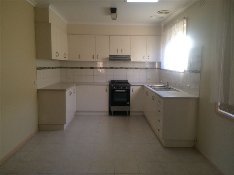 116 Gladstone Road, Dandenong North VIC 3175