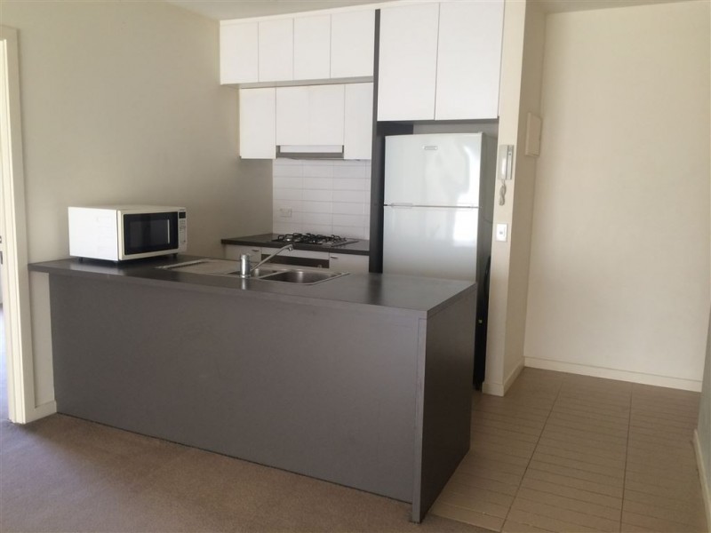 35/2 Greenfield Drive, Clayton VIC 3168