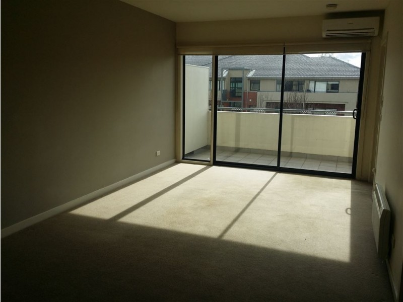 35/2 Greenfield Drive, Clayton VIC 3168