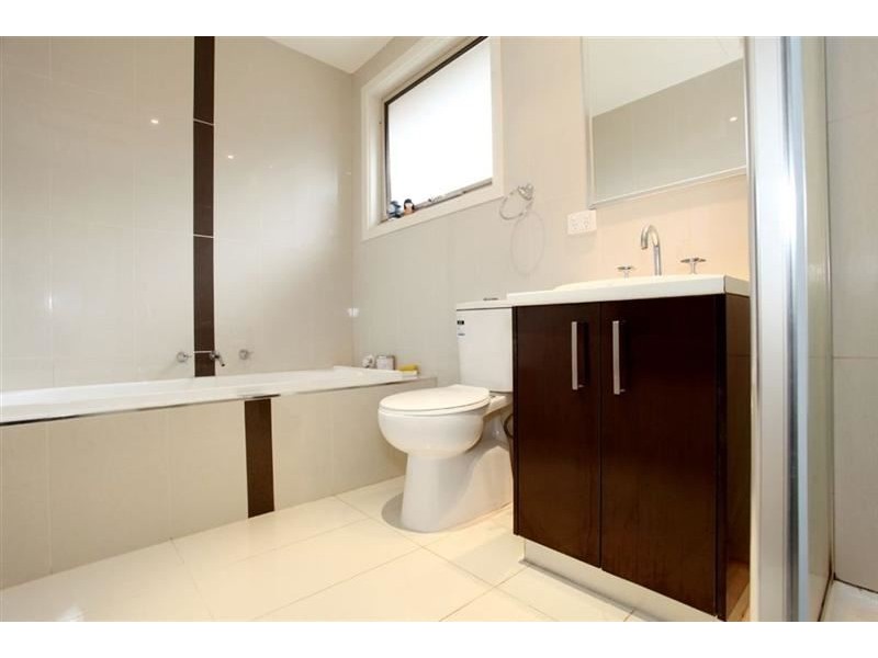 2/15 Alice Street, Clayton VIC 3168