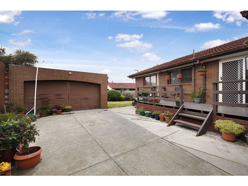 47 Leonard Close, Clayton South VIC 3169