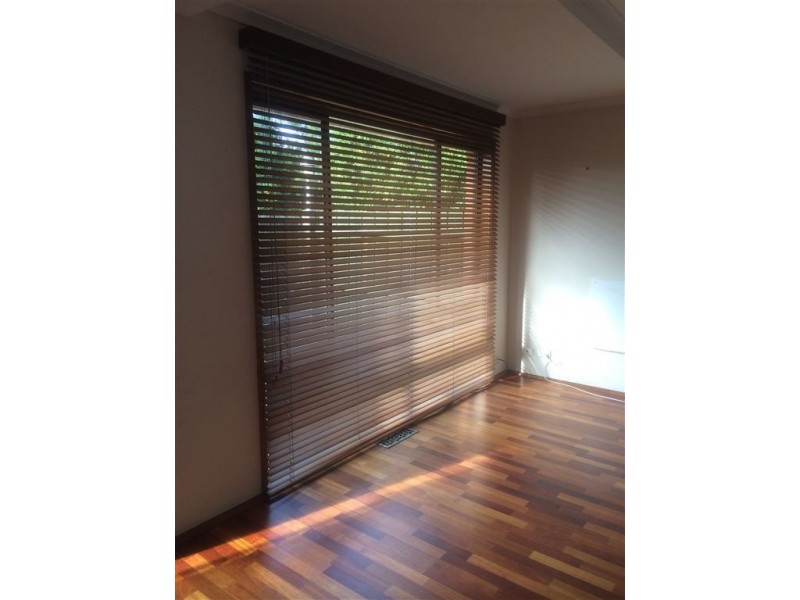 1A/17 Barringun Crescent, Clayton South VIC 3169