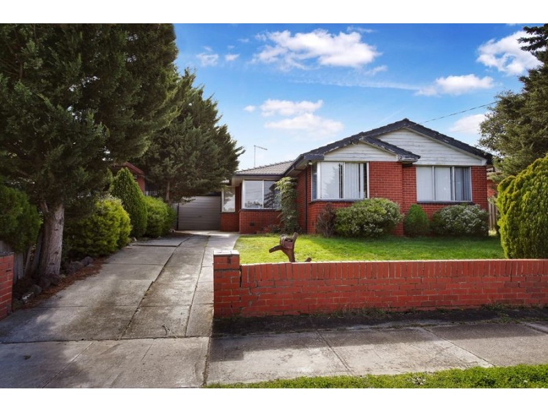 5 Narrumburn Road, Clayton South VIC 3169