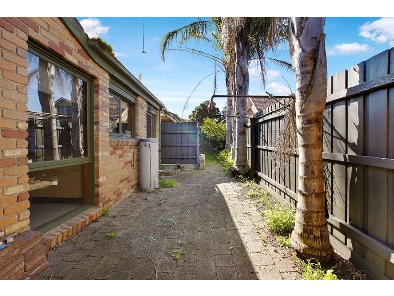 13/27 Myriong Street, Clayton VIC 3168