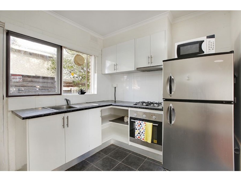 2/70 Wellington Road, Clayton VIC 3168