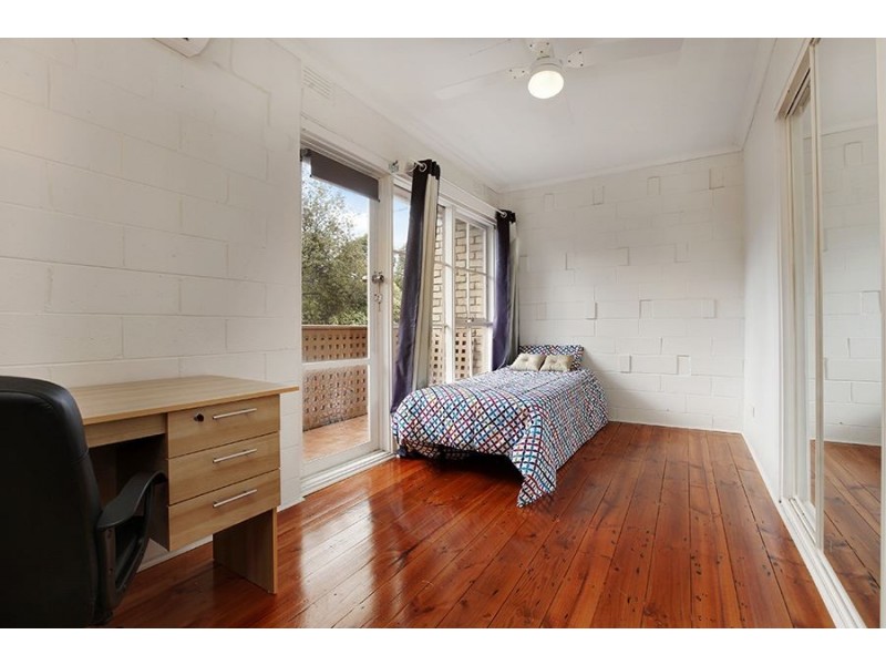 2/70 Wellington Road, Clayton VIC 3168