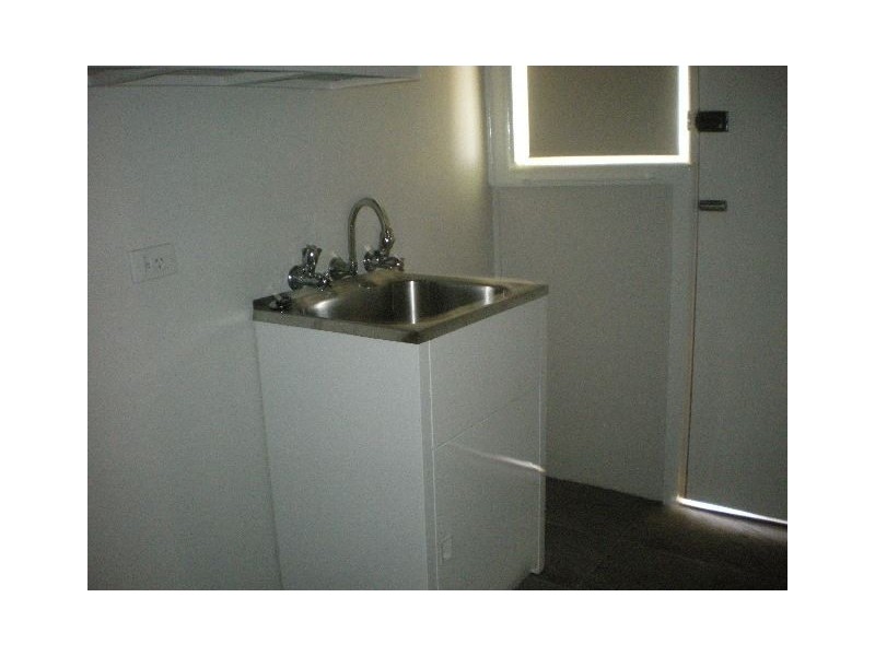 7 Rosebank Avenue, Clayton South VIC 3169