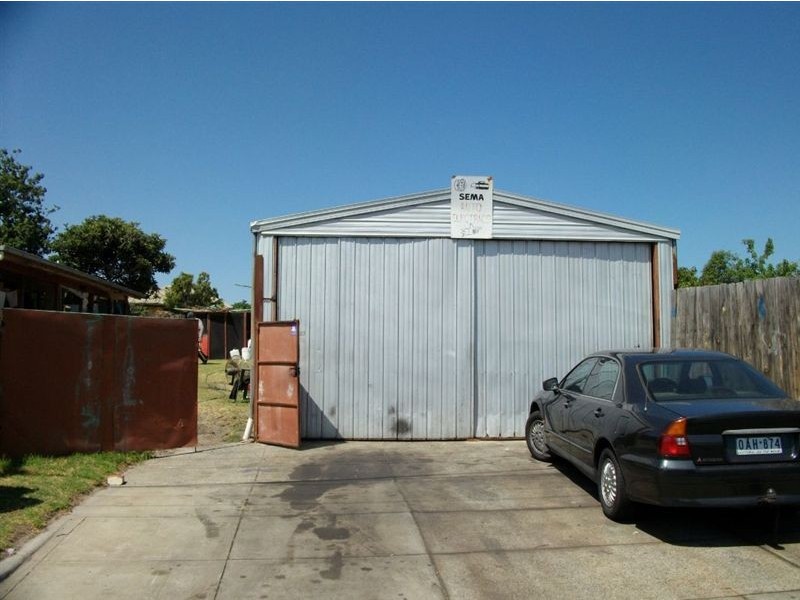 613 Clayton Road, Clarinda VIC 3169