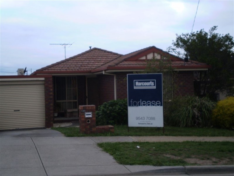 105 Strong Drive, Hampton Park VIC 3976