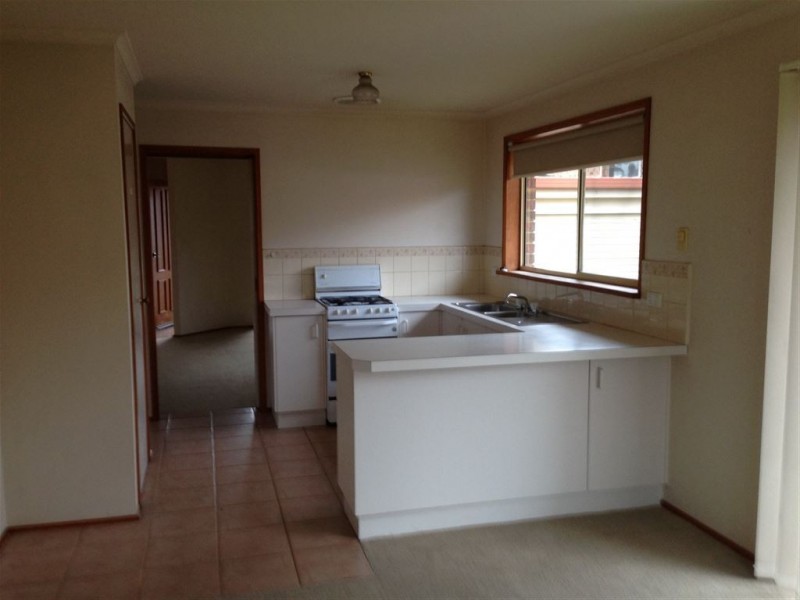 105 Strong Drive, Hampton Park VIC 3976