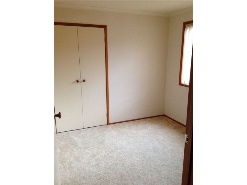 105 Strong Drive, Hampton Park VIC 3976