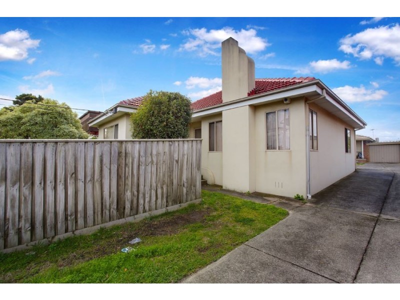 1/68 Kanooka Grove, Clayton VIC 3168