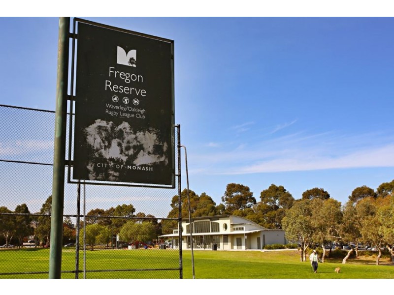 1/68 Kanooka Grove, Clayton VIC 3168