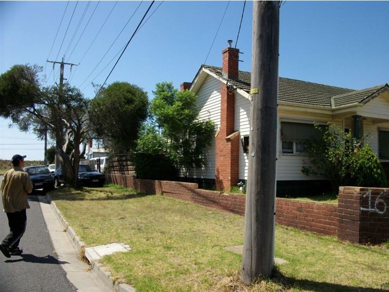 16 Rowson Grove, Clarinda VIC 3169