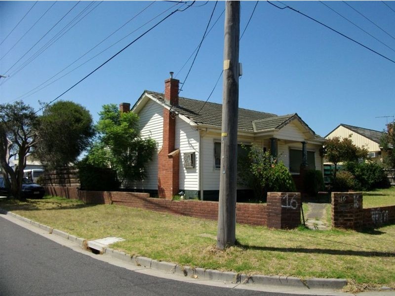 16 Rowson Grove, Clarinda VIC 3169