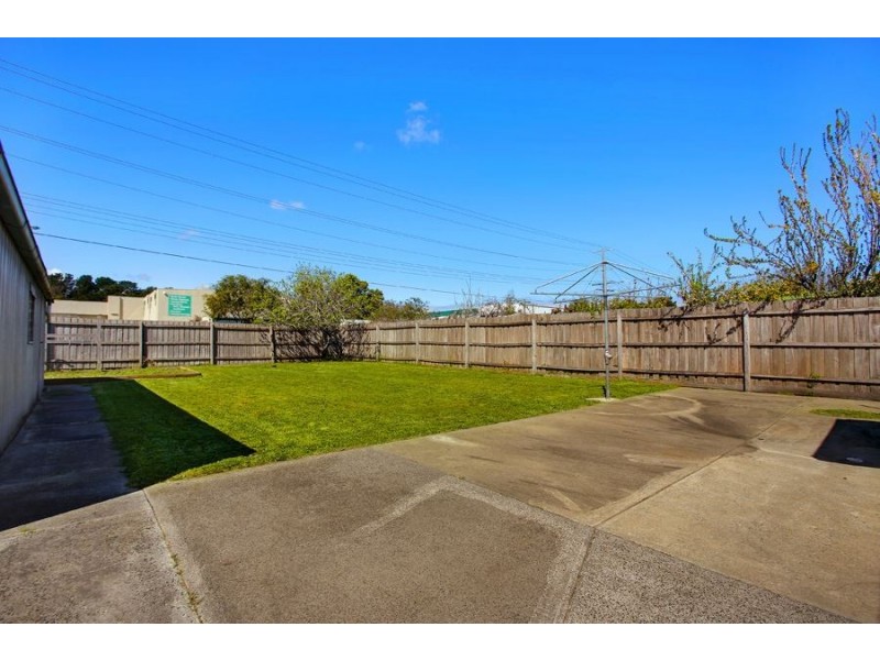 48 Jaguar Drive, Clayton VIC 3168