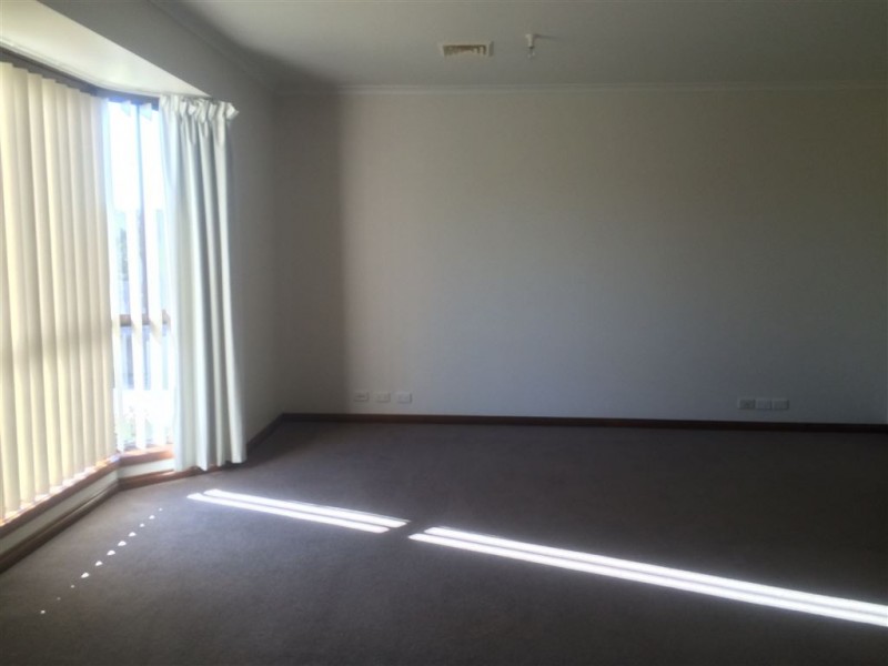 1/38 Patrick Street, Oakleigh East VIC 3166