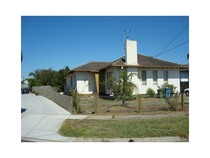 11 Reid Court, Dandenong North VIC 3175