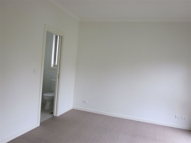 1/5 Morton Street, Clayton VIC 3168