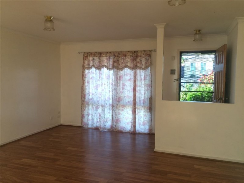 79 Hinrichsen, Hallam VIC 3803