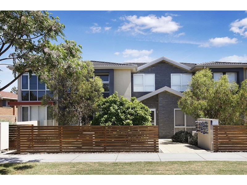 15/61-63 Kanooka Grove, Clayton VIC 3168
