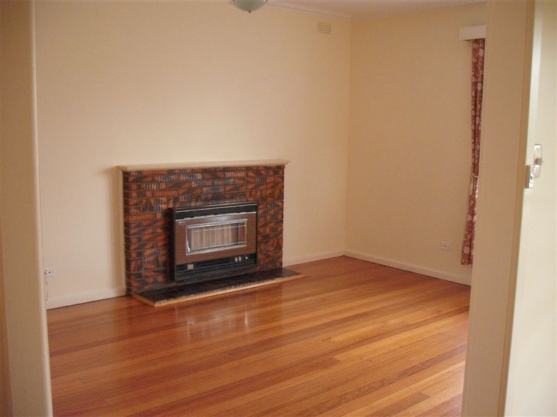 22 Thiele St, Doncaster VIC 3108