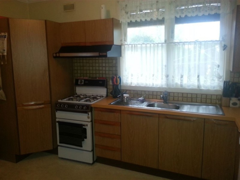 14 Claudel Street, Oakleigh East VIC 3166