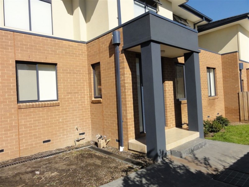 2/14 Boyd Avenue, Oakleigh East VIC 3166