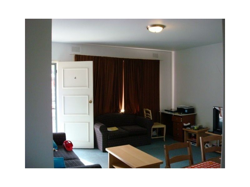 4/3 Dunstan Street, Clayton VIC 3168