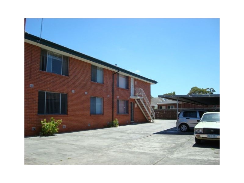 4/3 Dunstan Street, Clayton VIC 3168