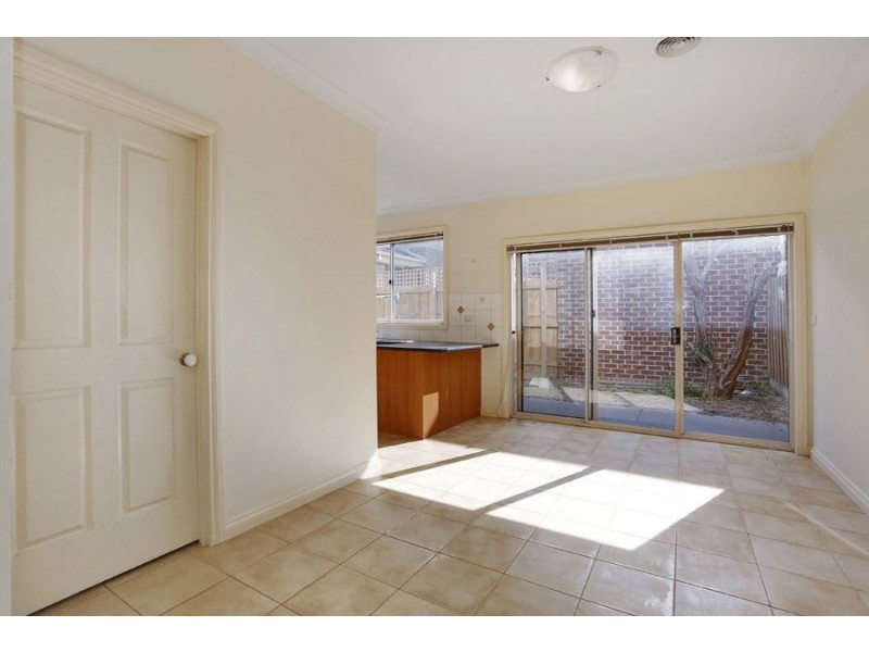 2/7 Lantana Street, Clayton VIC 3168