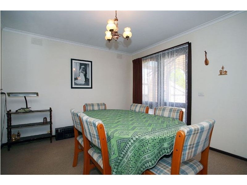 12 Rosella Avenue, Clarinda VIC 3169