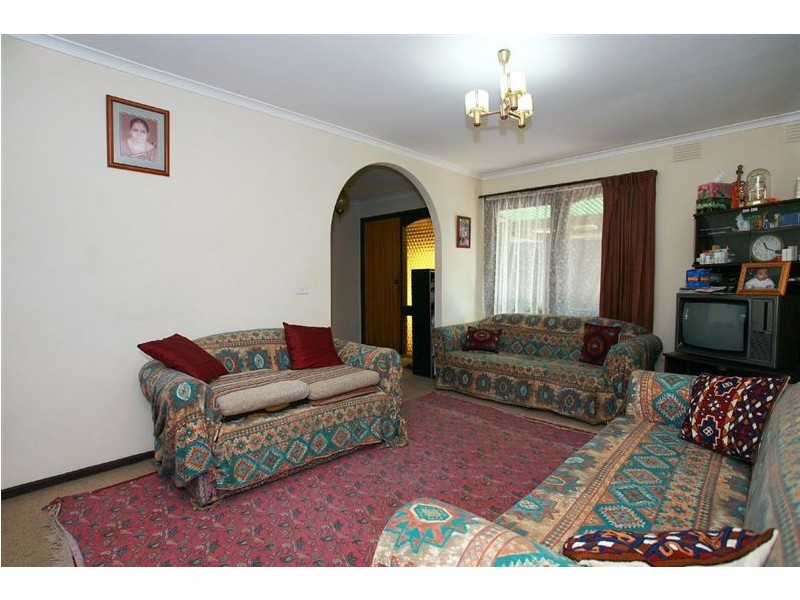 12 Rosella Avenue, Clarinda VIC 3169