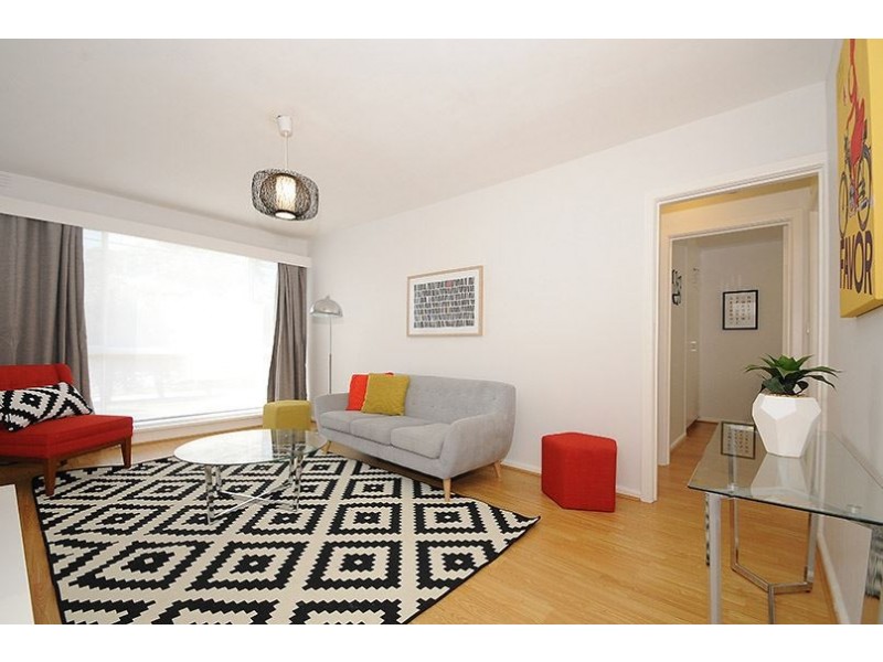 1/23 Merlyn Avenue, Clayton South VIC 3169