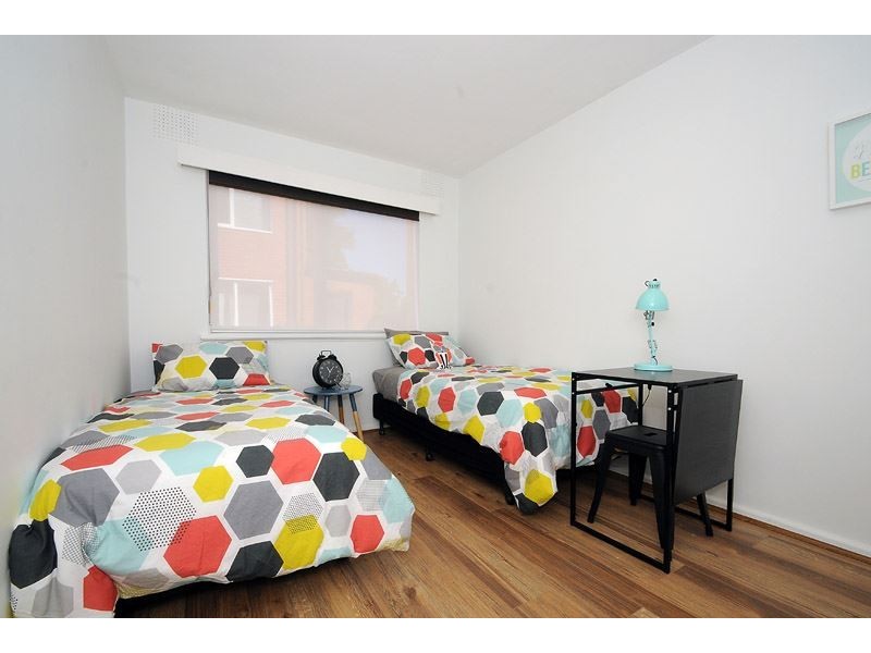 1/23 Merlyn Avenue, Clayton South VIC 3169