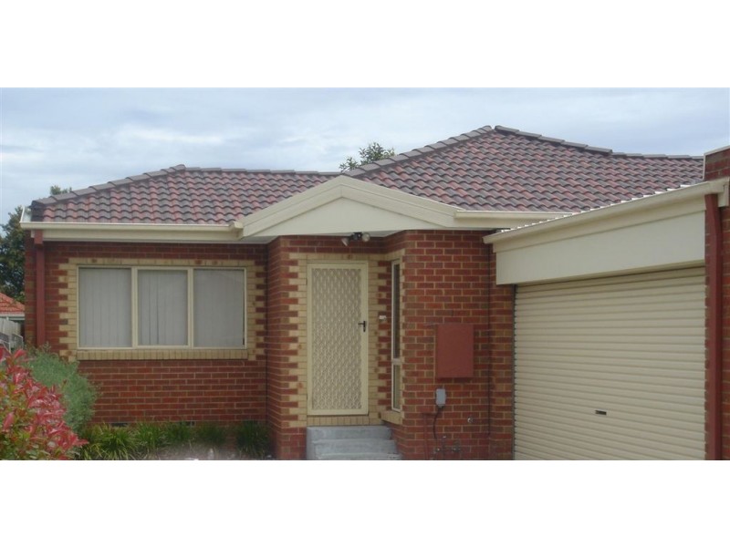 2/9 Koonawarra Street, Clayton VIC 3168