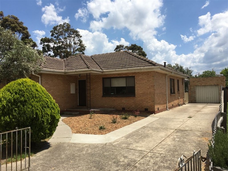 33 Thomas Street, Clayton VIC 3168