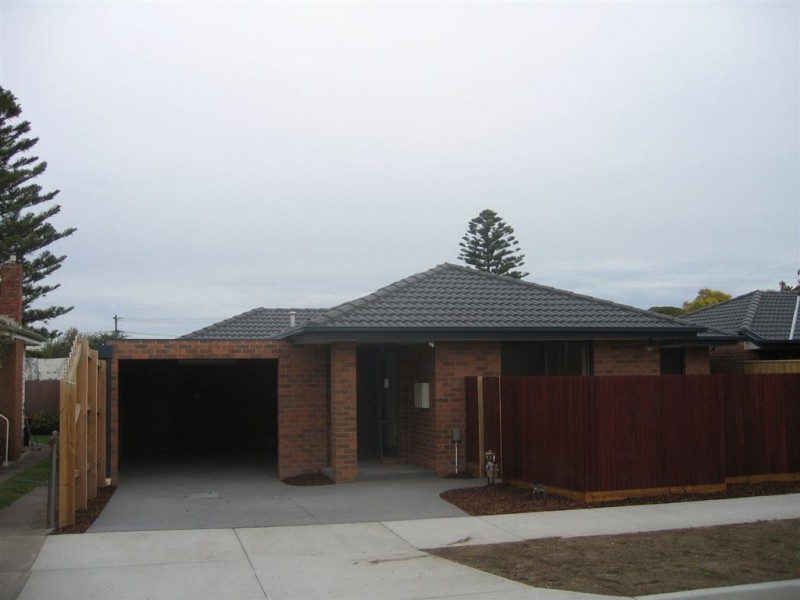 2/5 Charlotte Street, Clayton South VIC 3169