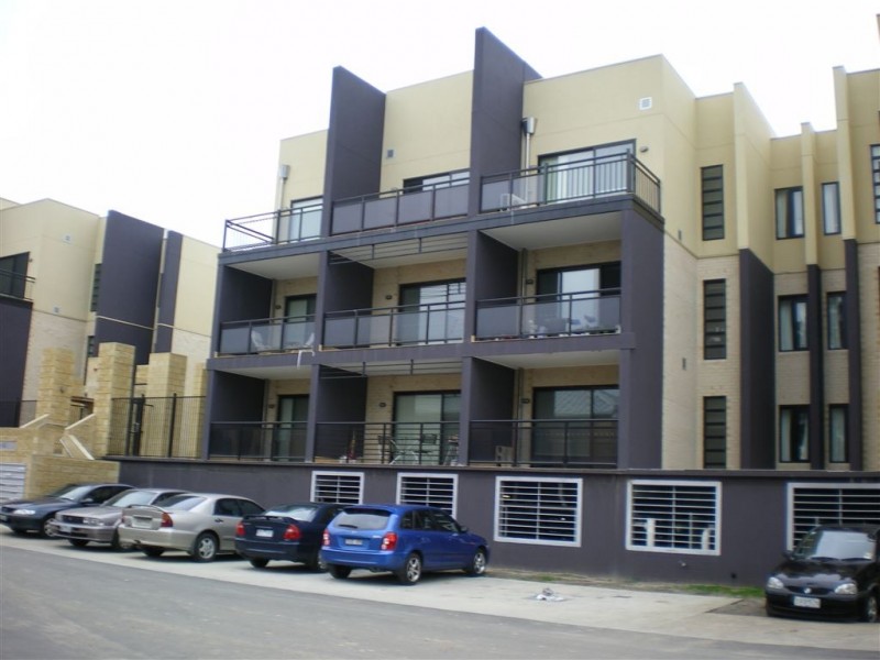 18/115 Neerim Road, Glen Huntly VIC 3163